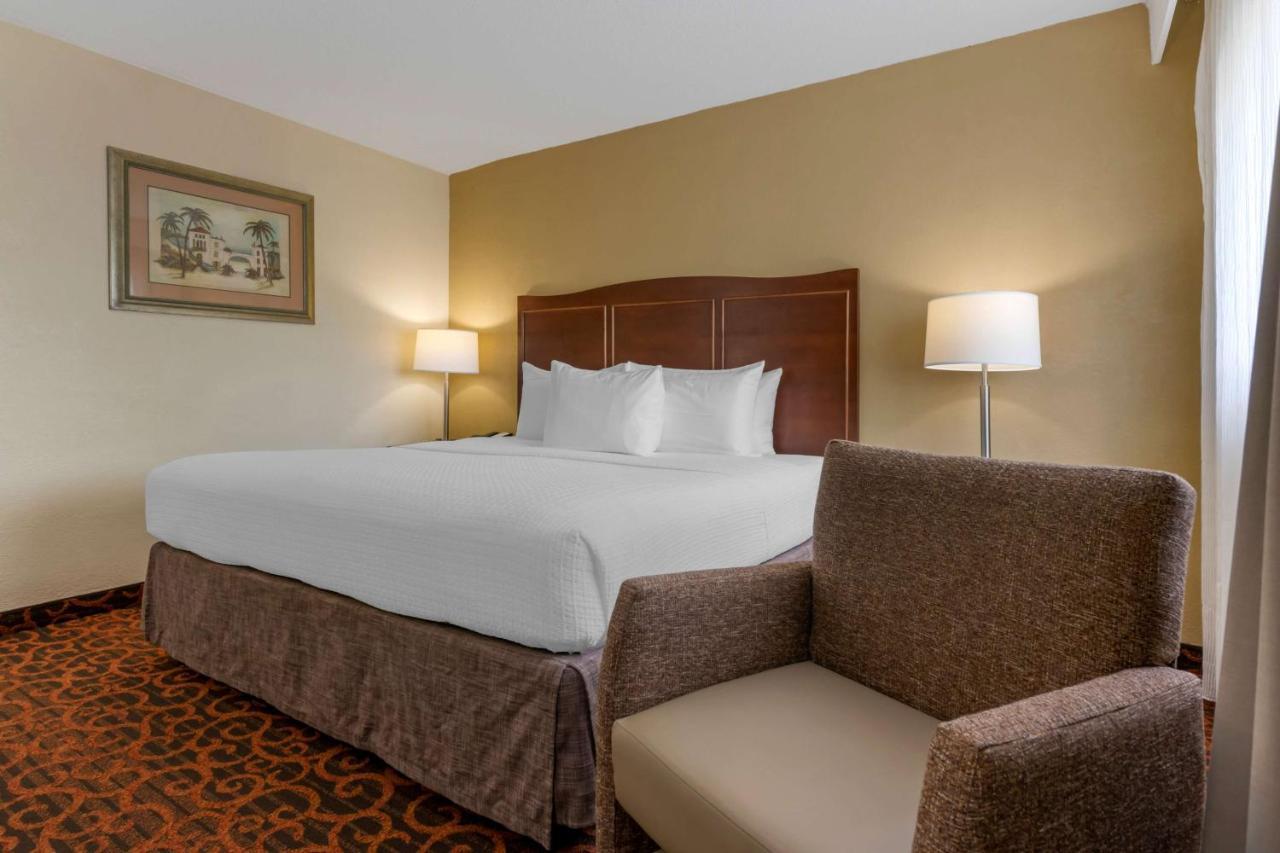 Best Western Plus North Miami-Bal Harbour Zewnętrze zdjęcie