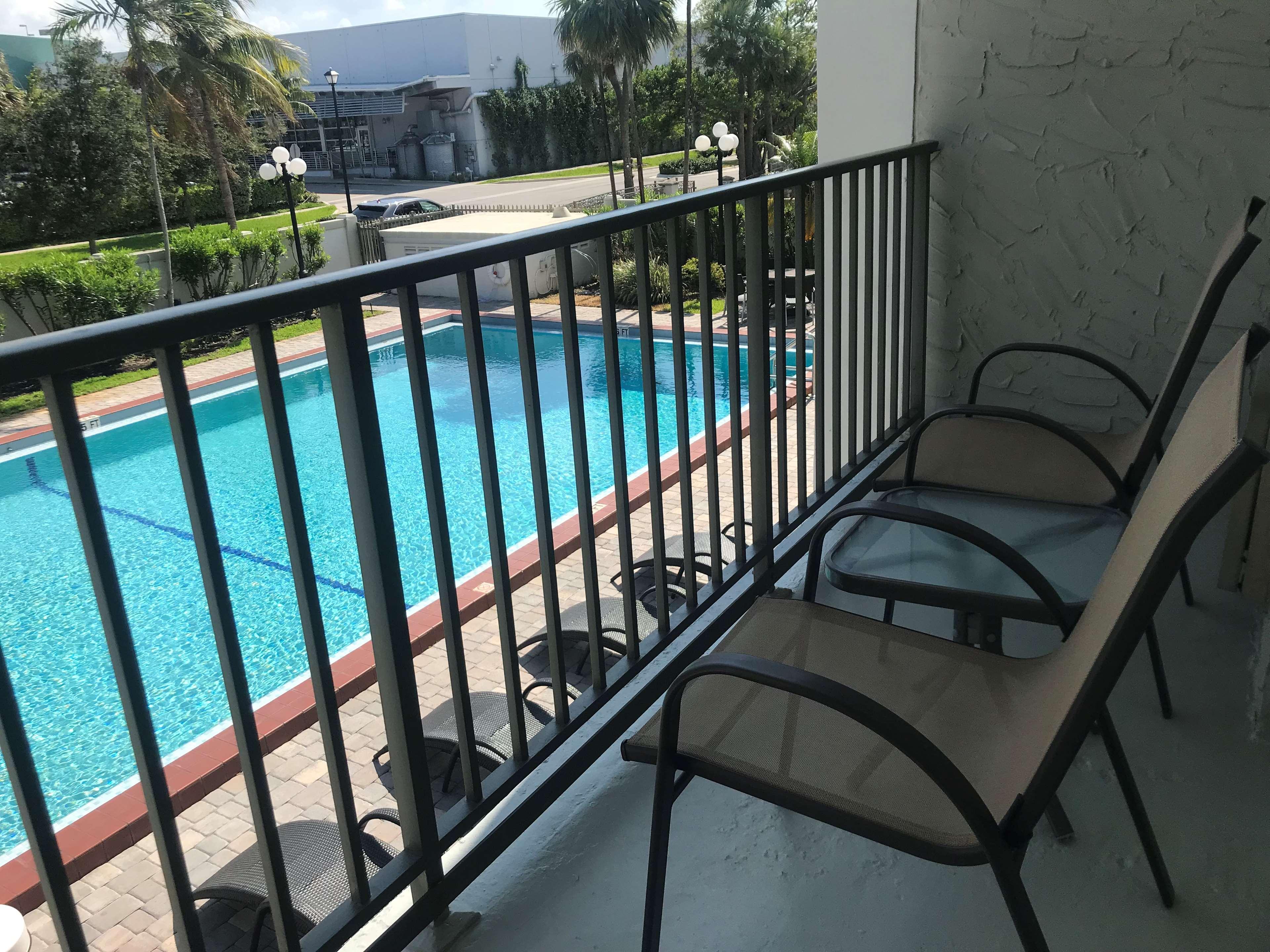 Best Western Plus North Miami-Bal Harbour Zewnętrze zdjęcie